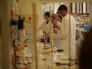 Letná škola chemikov